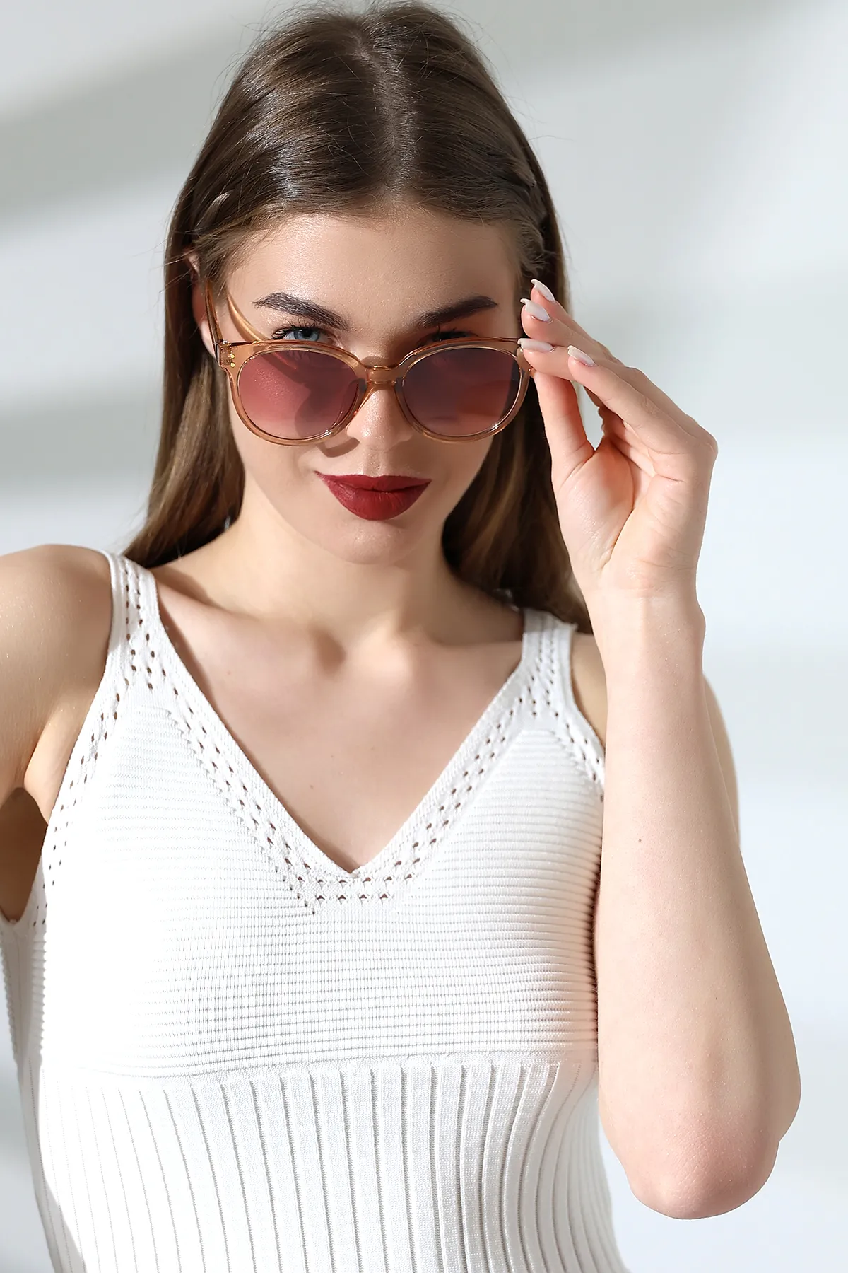 Kadın Aksesuarlı Oval Bal Rengi Güneş Gözlüğü 23008 c4 Kadın Aksesuarlı Oval Bal Rengi Güneş Gözlüğü 23008 c4