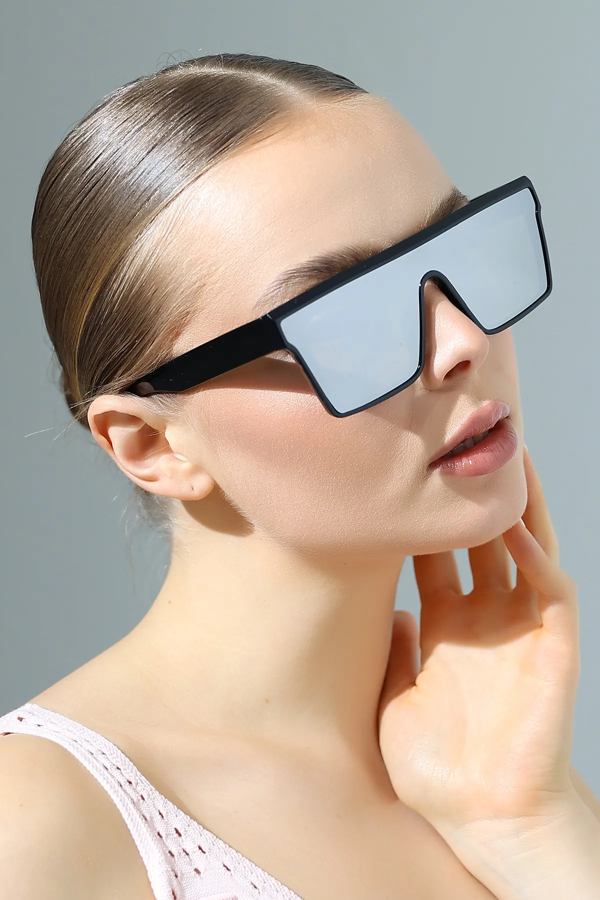 Kadın Yekpare Aynalı Güneş Gözlüğü 23020 c2 A Kadın Yekpare Aynalı Güneş Gözlüğü 23020 c2 A