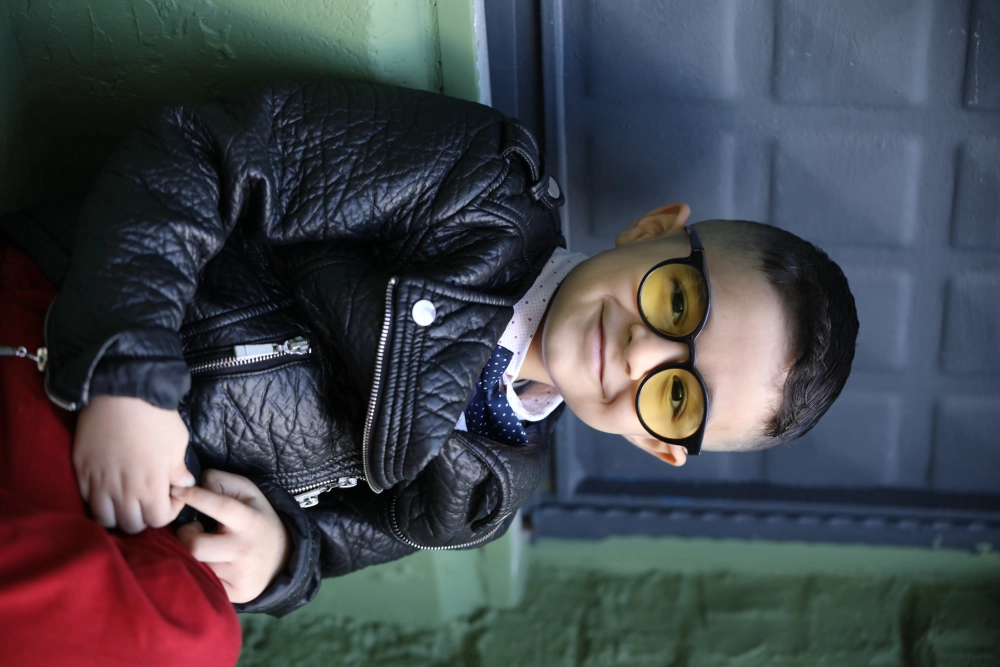 Çocuk  Siyah Çerçeve UV400 Renki Cam Güneş Gözlüğü