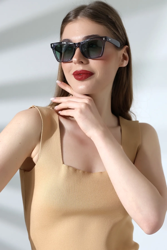 Kadın Füme Kare Güneş Gözlüğü 23014 C5