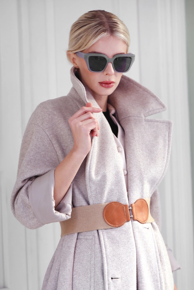 Kadın Gri Kelebek Model Güneş Gözlüğü 23031 