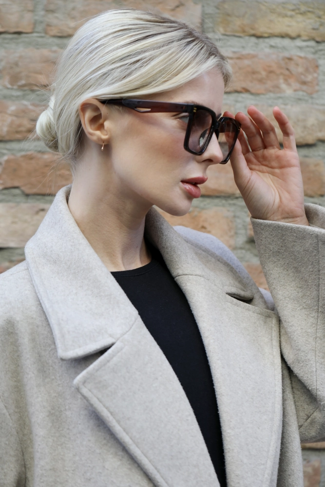 Kadın Kahve Rengi Kelebek Güneş Gözlüğü