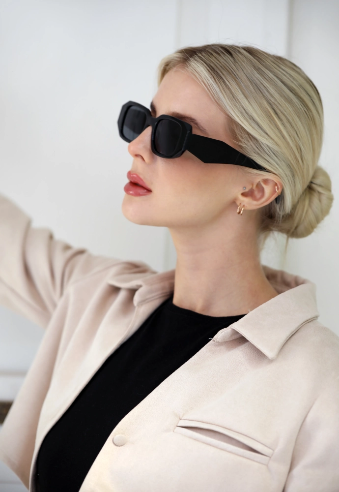 Kadın Siyah Oversized Retro Geometrik sap Tasarımlı Güneş Gözlüğü 23046