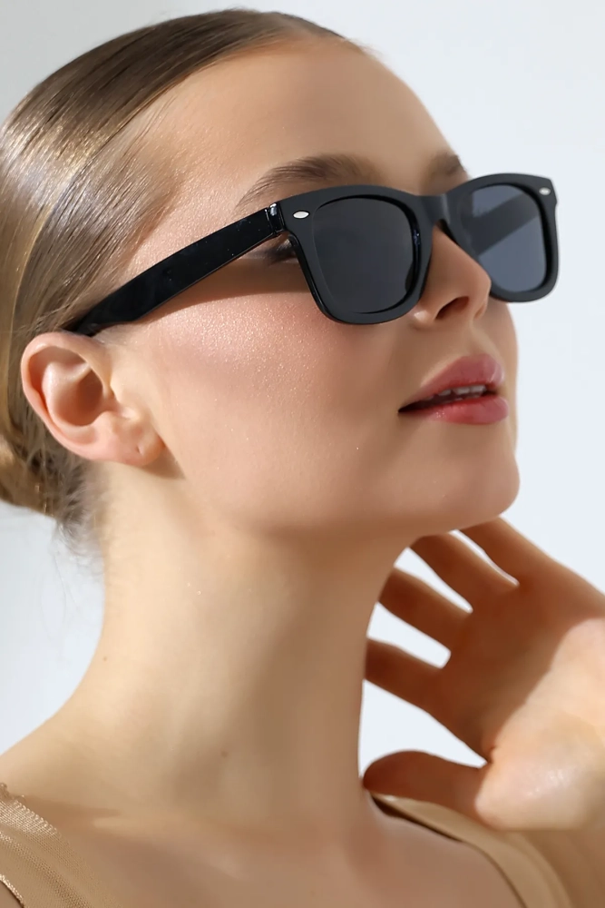 Kadın Wayfare Siyah Polarize Güneş Gözlüğü 23045 c02 p