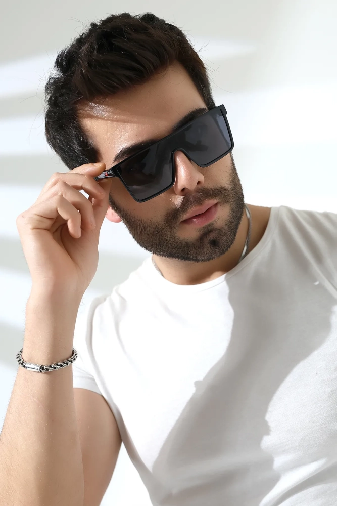 Erkek Yekpare Cam  Aksesuarlı Polarize Güneş Gözlüğü 23060 C2 P YK Erkek Yekpare Cam  Aksesuarlı Polarize Güneş Gözlüğü 23060 C2 P YK